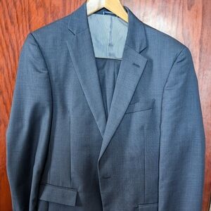 Tommy Hilfiger blue suit set